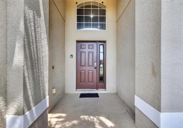 Photo 3 of Single family home for sale at 130 Saragossa Ave, Davenport, FL 33897 | MLS# S5150459 | Listing updated on 2026-08-22