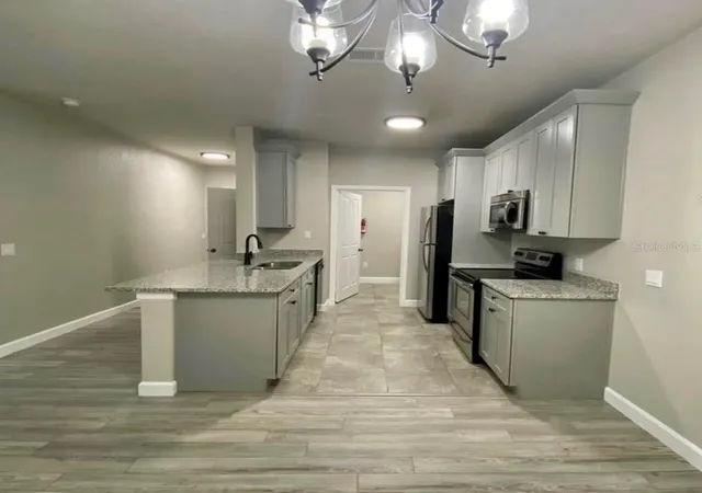Listing Photo 4 - Condo for sale in building located at 3011 Hemingway Cir, HAINES CITY, FL 33844 - Unit #3011