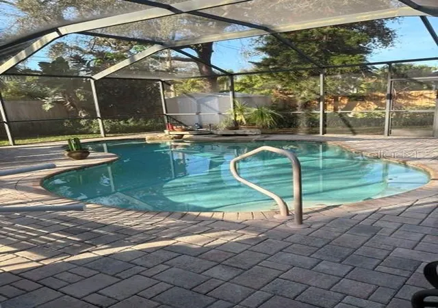 Homes for sale in Saint Petersburg, FL | 3942 11th Ave N, Saint Petersburg, FL 33713 | MLS# O6410249