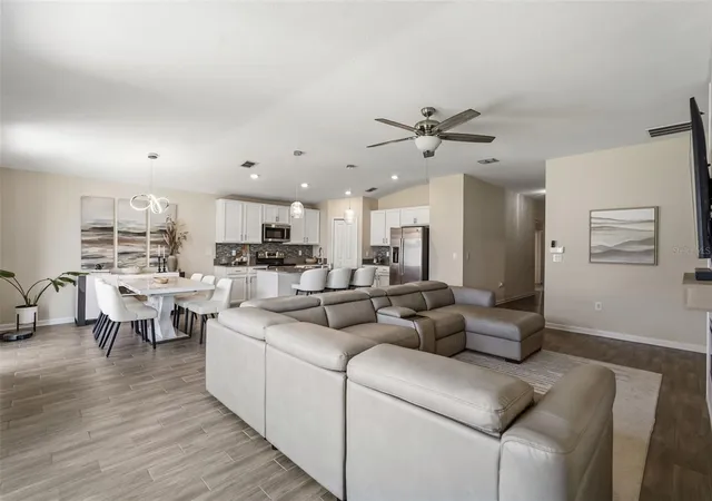 Photo 3 of Single family home for sale at 4230 Holstein St, Saint Cloud, FL 34772 | MLS# S5150466 | Listing updated on 2026-08-20