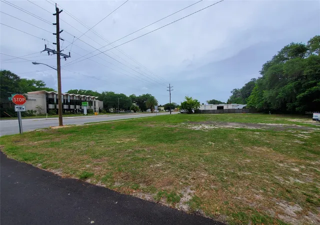 Photo 1 of Land for sale at 903 N Dixie Fwy, New Smyrna Beach, FL 32168 | MLS# V4949248 | Listing updated on 2026-06-12