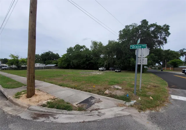 Photo 3 of Land for sale at 903 N Dixie Fwy, New Smyrna Beach, FL 32168 | MLS# V4949248 | Listing updated on 2026-06-12