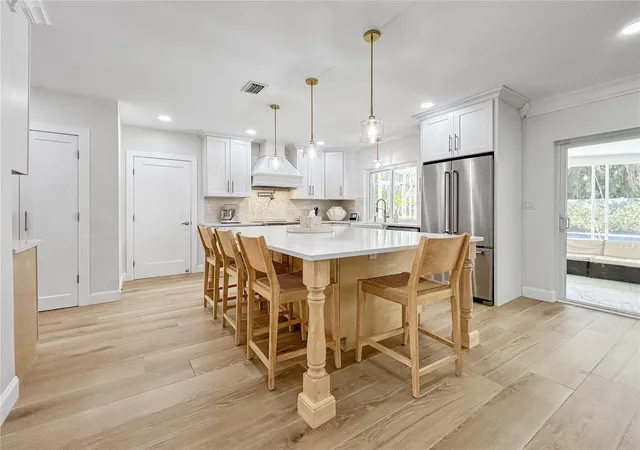Photo 4 of Single family home for sale at 5853 Leeland St S, Saint Petersburg, FL 33715 | MLS# TB8511562 | Listing updated on 2026-08-04