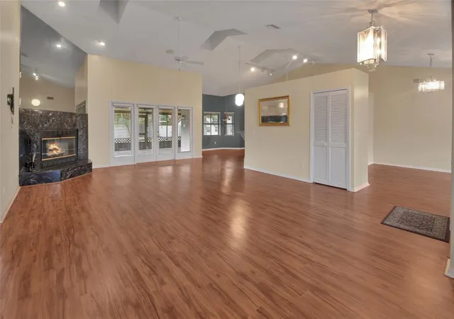 4th image of 2465 Royal Rd, Deland, FL 32724 | MLS# V4949250