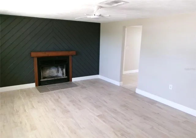 Photo 3 of Single family home for sale at 5103 Valimor Dr, Holiday, FL 34690 | MLS# TB8511567 | Listing updated on 2026-08-29