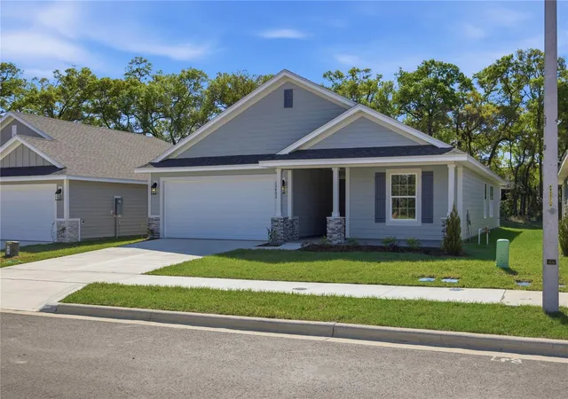 Homes for sale in Newberry, FL | 2618 Sw 250th Ter, Newberry, FL 32669 | MLS# GC540565