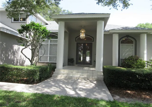 Photo 3 of Single family home for sale at 936 Hamilton Pl Dr, Lakeland, FL 33813 | MLS# L4962149 | Listing updated on 2026-10-06