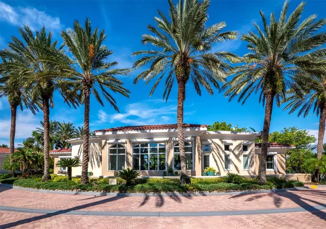 2nd image of 2185 Gulf Of Mexico Dr, Longboat Key, FL 34228