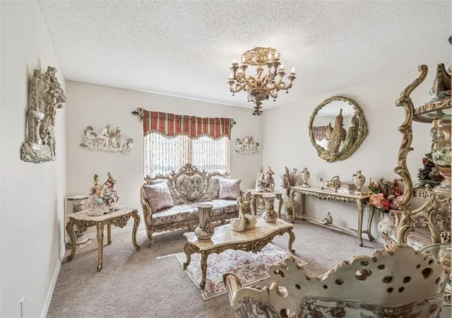 Photo 3 of Single family home for sale at 7 Bolton Ct, Kissimmee, FL 34758 | MLS# S5150473 | Listing updated on 2026-09-23