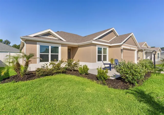 Photo 3 of Sale Pending at 7520 Far Hills Loop, The Villages, FL 34762 | MLS# G5112786 | Listing updated on 2026-10-03