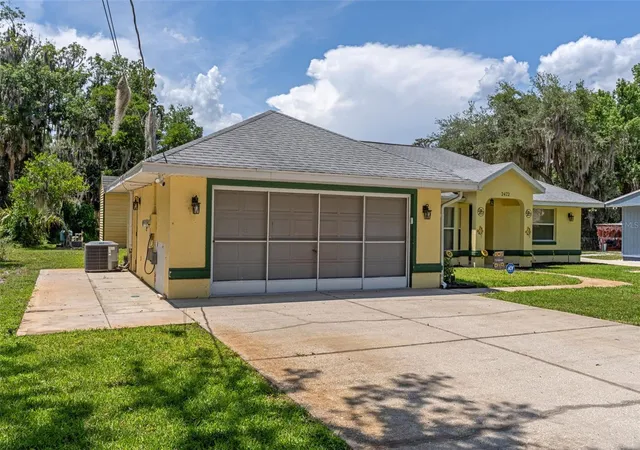 Homes for sale in Lake Panasoffkee, FL | 2472 Cr 447, Lake Panasoffkee, FL 33538 | MLS# G5112792