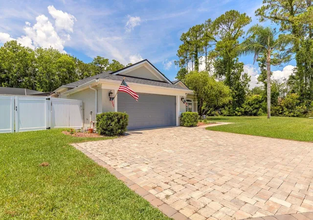 Homes for sale in Palm Coast, FL | 43 Eastwood Dr, Palm Coast, FL 32164 | MLS# FC318756