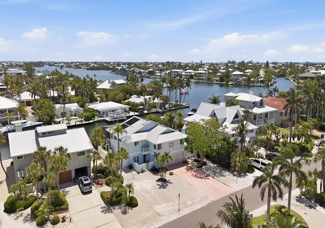 5th image of 517 Kumquat Dr, Anna Maria, FL 34216 | MLS# A4694674