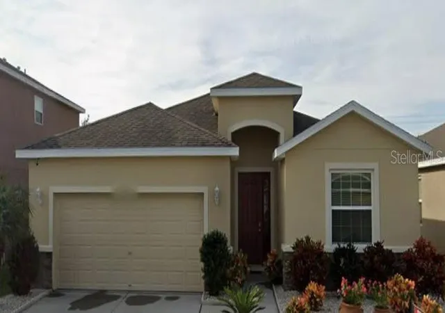 1st image of 405 Blakely Ct, Ruskin, FL 33570 | MLS# A4694676