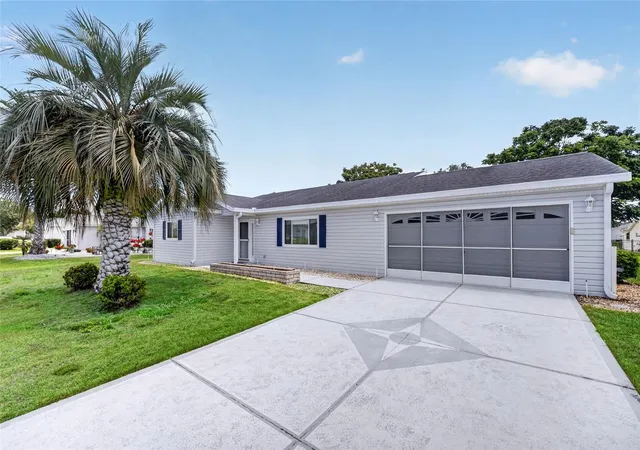 Photo 2 of Single family home for sale at 9532 Se 173rd Lane, Summerfield, FL 34491 | MLS# OM725266 | Listing updated on 2026-09-24