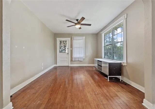 4th image of 5914 N Ola Ave, Tampa, FL 33604 | MLS# TB8511646