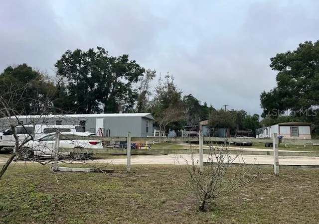 3rd image of 13730 Nw 140Th St, Alachua, FL 32615 | MLS# GC540571