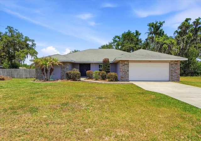 Photo 1 of Single family home for sale at 1233 Parker Rd, Lakeland, FL 33811 | MLS# L4962153 | Listing updated on 2026-10-07