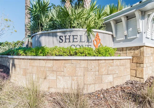 Photo 3 of Single family home for sale at 1261 Anchor Bnd Dr, Ruskin, FL 33570 | MLS# TB8511655 | Listing updated on 2026-10-07