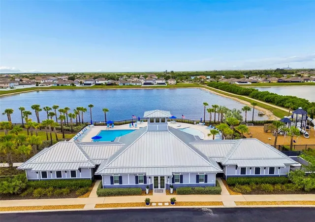 Photo 3 of Single family home for sale at 1261 Anchor Bnd Dr, Ruskin, FL 33570 | MLS# TB8511655 | Listing updated on 2026-10-10