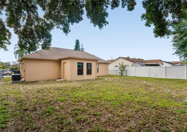 4th image of 1238 Fuchsia Dr, Holiday, FL 34691 | MLS# TB8511664