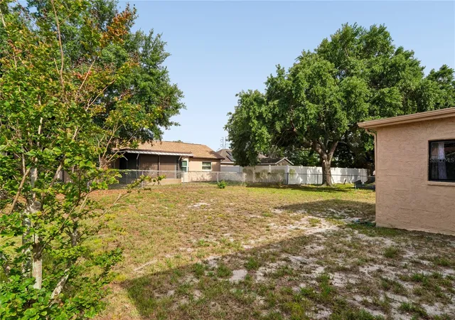 5th image of 1238 Fuchsia Dr, Holiday, FL 34691 | MLS# TB8511664