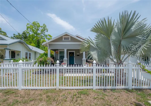 2nd image of 1010 E Curtis St, Tampa, FL 33603 | MLS# TB8511666