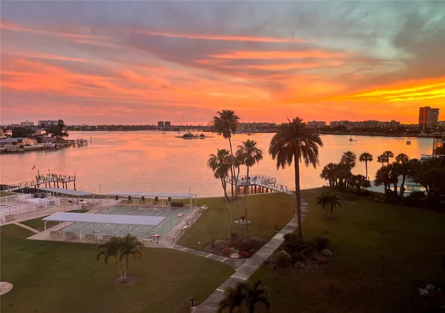 Photo 3 of Condo for sale at 1868 Shore Dr S #607, South Pasadena, FL 33707 | MLS# TB8511670 | Listing updated on 2026-09-26