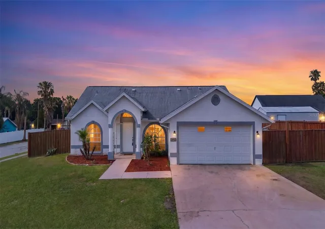 Photo 1 of Single family home for sale at 38912 Carr Dr, Zephyrhills, FL 33540 | MLS# TB8511686 | Listing updated on 2026-06-23