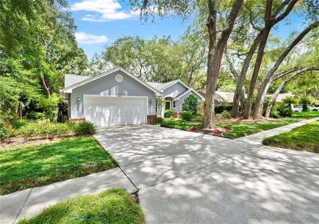 Homes for sale in Lake Mary, FL | 309 Oak Leaf Cir, Lake Mary, FL 32746 | MLS# O6410365