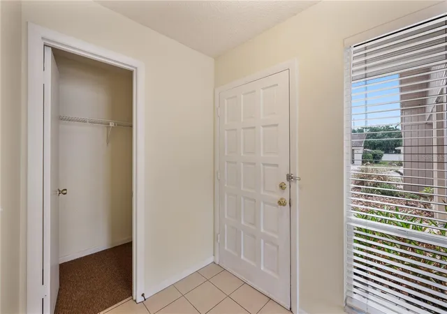 Homes for sale in Mulberry, FL | 4231 Oak Loop #51, Mulberry, FL 33860 | MLS# L4962162