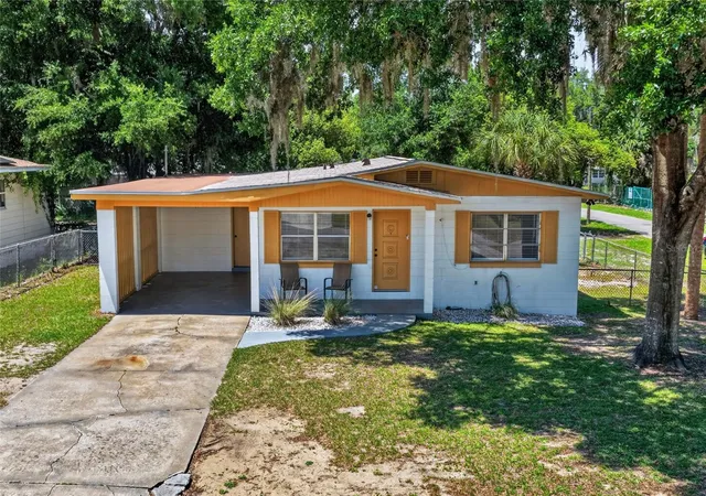 37th image of 529 E Gottsche Ave, Eustis, FL 32726 | MLS# O6410377