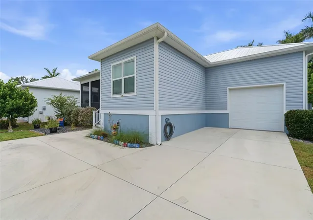 Photo 4 of Single family home for sale at 1202 Mcgregor St, Punta Gorda, FL 33950 | MLS# A4694693 | Listing updated on 2026-09-16