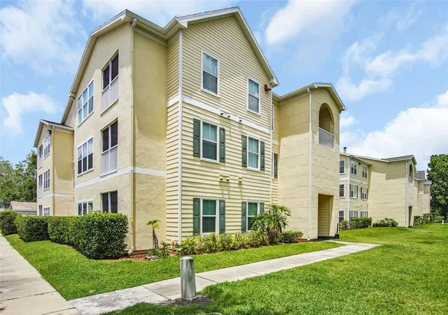 Condo for sale at 18245 Bridle Clb Dr, TAMPA, FL 33647 | MLS# TB8511725