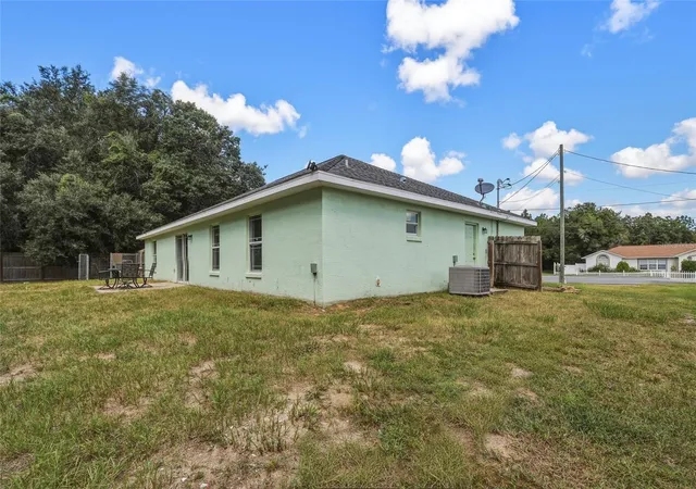 Photo 4 of Single family home for sale at 20 Pecan Crse Way, Ocala, FL 34472 | MLS# V4949260 | Listing updated on 2026-09-22