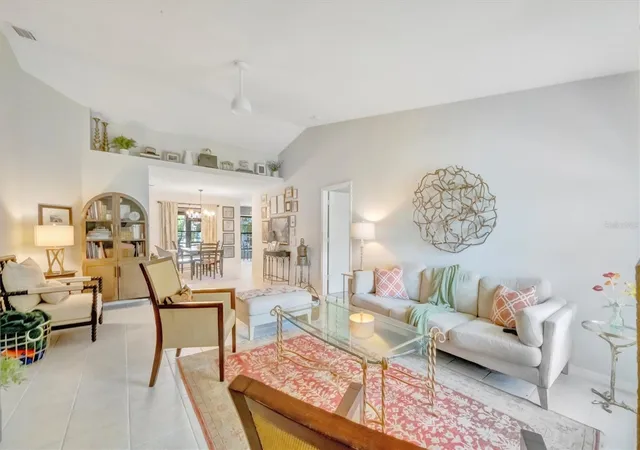 Photo 3 of Single family home for sale at 5872 Pauma Ct, Sarasota, FL 34232 | MLS# A4694714 | Listing updated on 2026-10-02