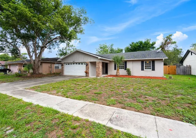 Homes for sale in Winter Springs, FL | 877 Benchwood Dr, Winter Springs, FL 32708 | MLS# O6410431