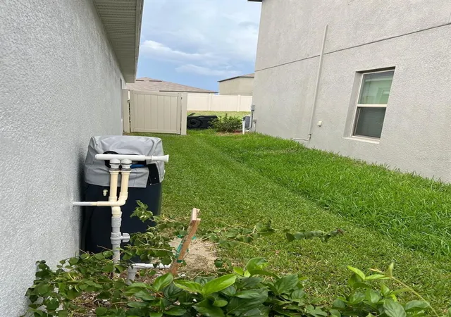 33rd image of 7111 Amelia Cove Ct, Sun City Center, FL 33573 | MLS# O6410434
