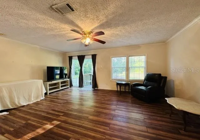 Photo 3 of Manufactured home for sale at 11817 SW 58th Street, Webster, FL 33597 | MLS# G5112819 | Listing updated on 2026-10-02