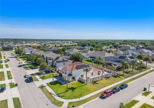 5th image of 2001 Red Bluff Ave, Apopka, FL 32712 | MLS# O6410460