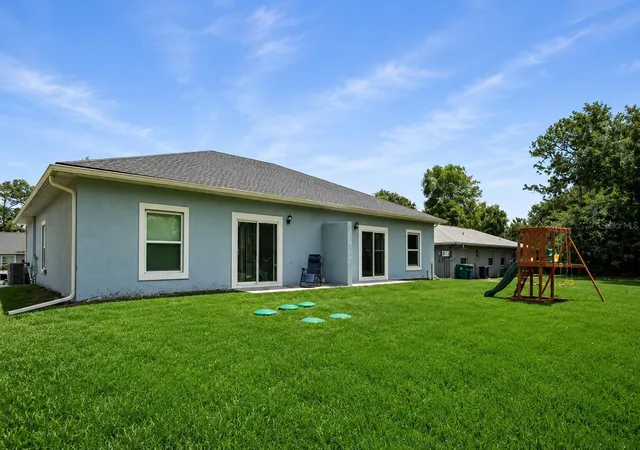 Listing Photo 2 - Condo for sale in building located at 321 Camillia Ln, PORT CHARLOTTE, FL 33954 - Unit #