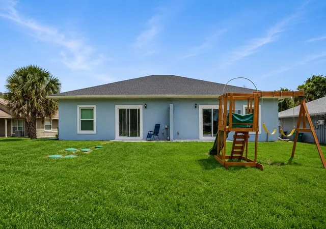 20th image of 321 Camillia Ln, Port Charlotte, FL 33954 | MLS# O6410477