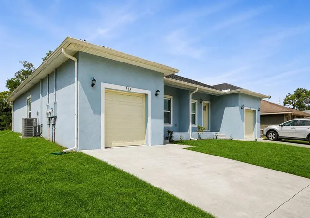 2nd image of 321 Camillia Ln, Port Charlotte, FL 33954 | MLS# O6410477