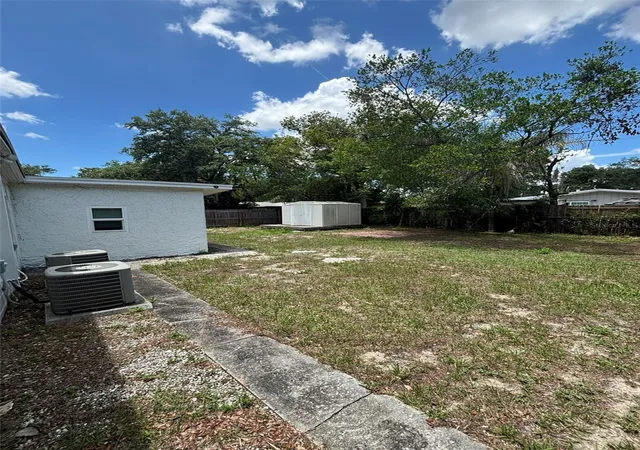 Photo 3 of Single family home for sale at 2908 E Howell St, Tampa, FL 33610 | MLS# TB8511821 | Listing updated on 2026-10-21