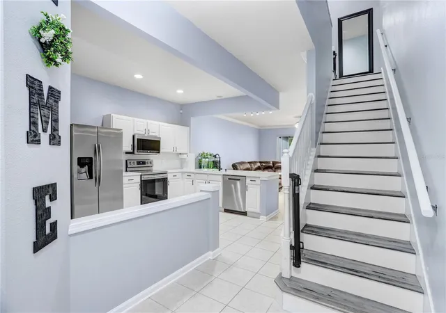 4th image of 4986 Pond Ridge Dr, Riverview, FL 33578 | MLS# TB8511856