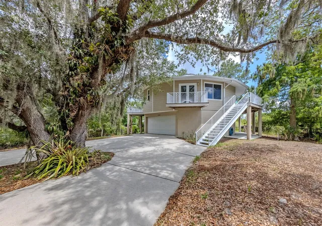 Photo 2 of Single family home for sale at 11883 De Leon Dr, North Port, FL 34287 | MLS# N6144462 | Listing updated on 2026-05-27