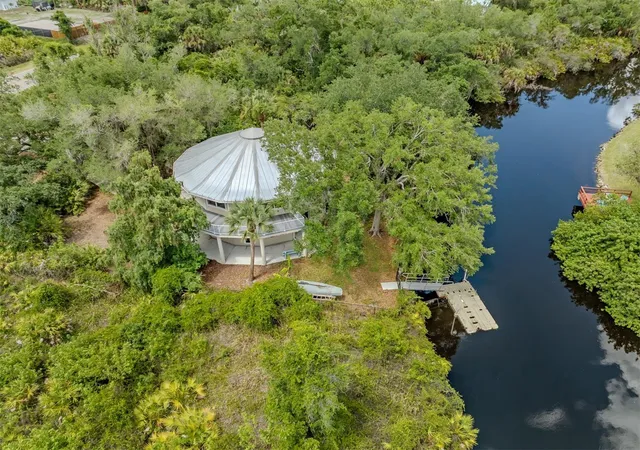 Photo 3 of Single family home for sale at 11883 De Leon Dr, North Port, FL 34287 | MLS# N6144462 | Listing updated on 2026-05-27