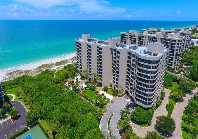 1st image of 1211 Gulf Of Mexico Dr #105, Longboat Key, FL 34228 | MLS# A4694733