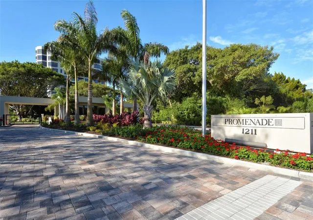 3rd image of 1211 Gulf Of Mexico Dr #105, Longboat Key, FL 34228 | MLS# A4694733