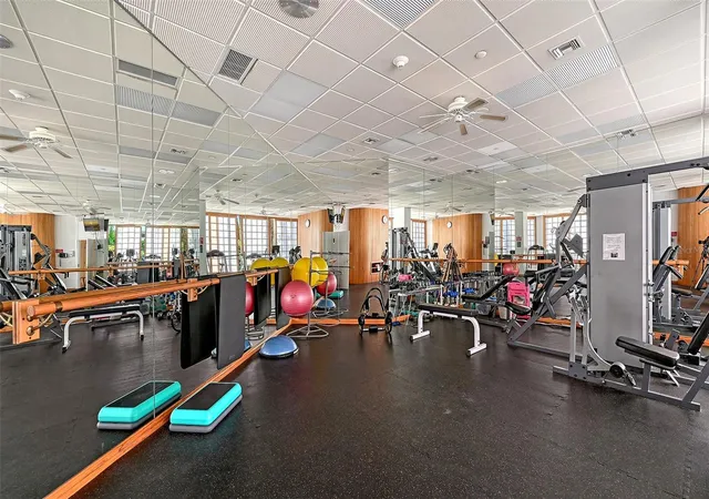 53rd image of 1211 Gulf Of Mexico Dr #105, Longboat Key, FL 34228 | MLS# A4694733